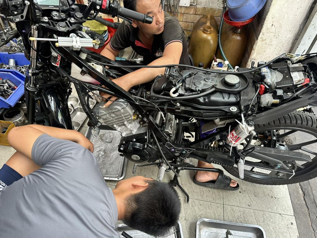 cứu hộ xe axelo đà nẵng chuyên nghiệp