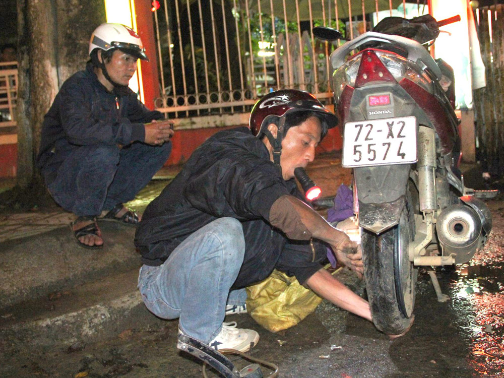 vá xe máy quận liên chiểu chuyên nghiệp