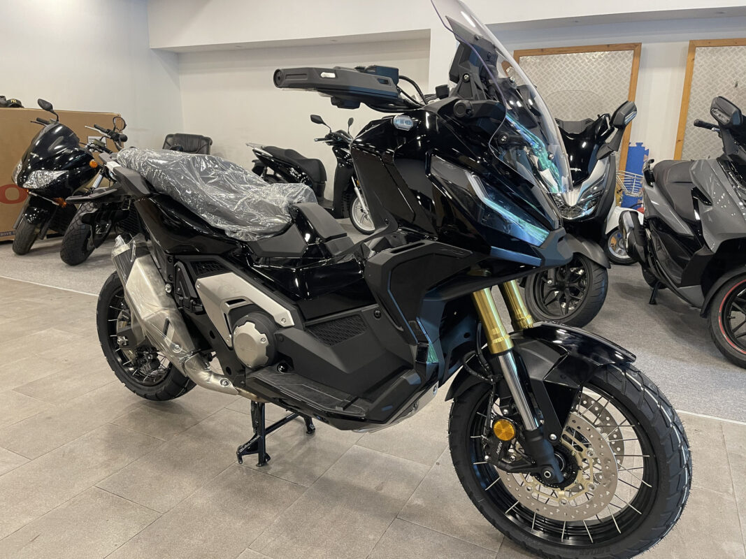 cứu hộ xe x-adv đà nẵng có mặt nhanh