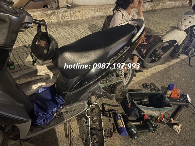 đội cứu hộ xe máy long điền