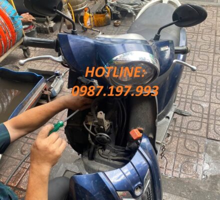 thợ sửa xe máy thới lai