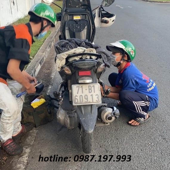 thợ sửa xe máy phú mỹ lưu động