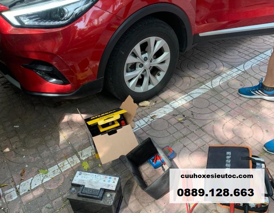 cứu hộ ắc quy ô tô tại quận 1 kích bình lưu động tphcm