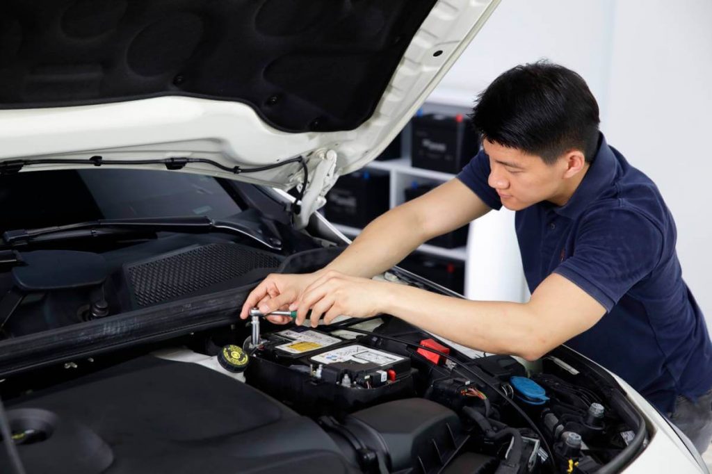 cứu hộ ắc quy ô tô quận 5 thay ắc quy ô tô tại tphcm