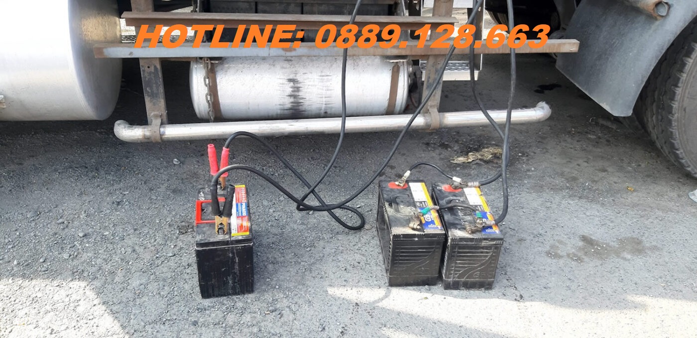 cứu hộ ắc quy ô tô quận 4 tận nơi