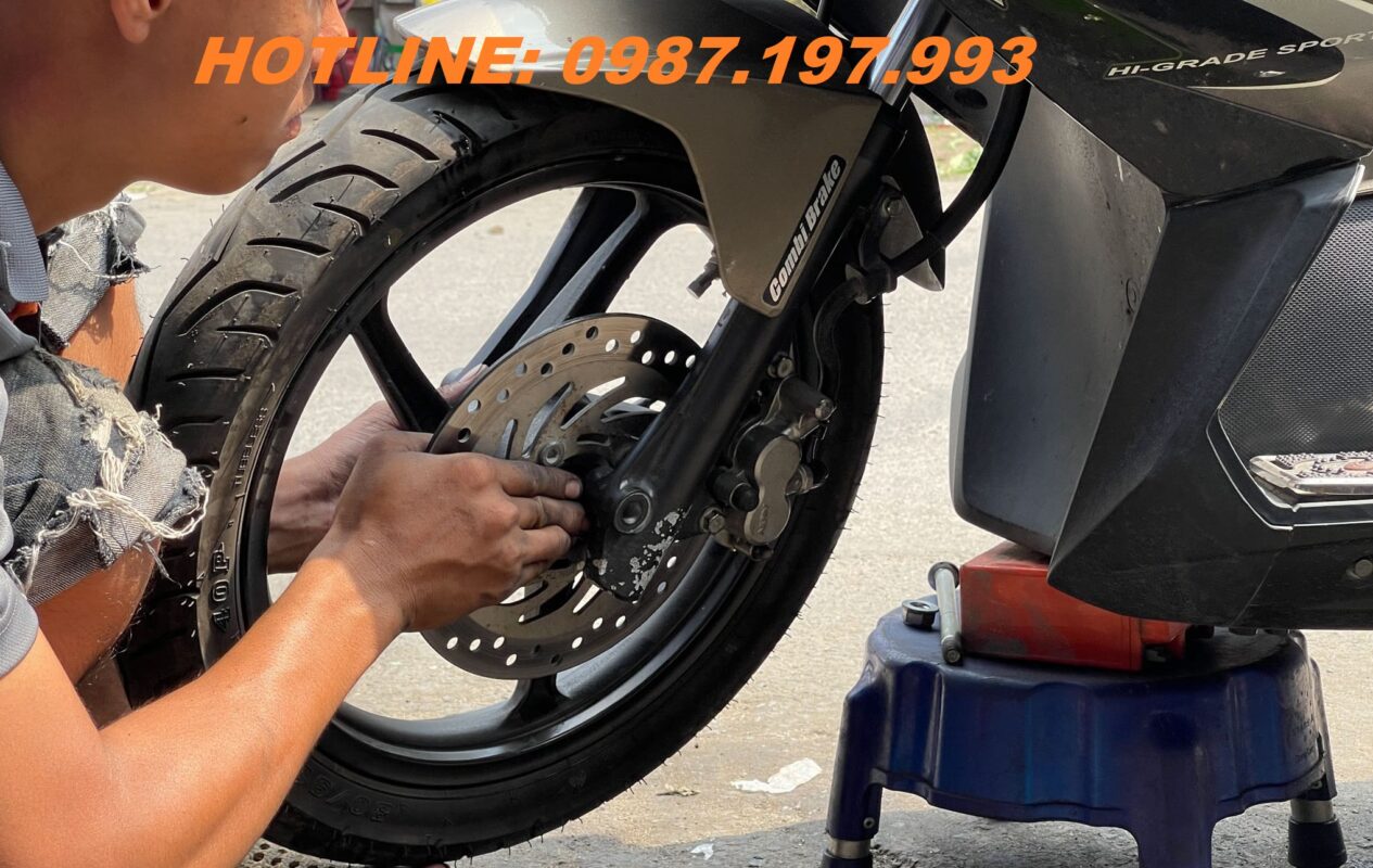 vá vỏ xe máy tại ô môn