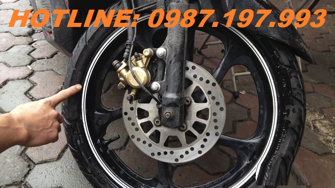 vá vỏ xe máy tại ô môn thay ruột xe máy lưu động