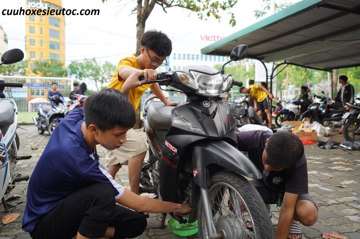 cứu hộ xe máy huyện hoài đức chuyên nghiệp