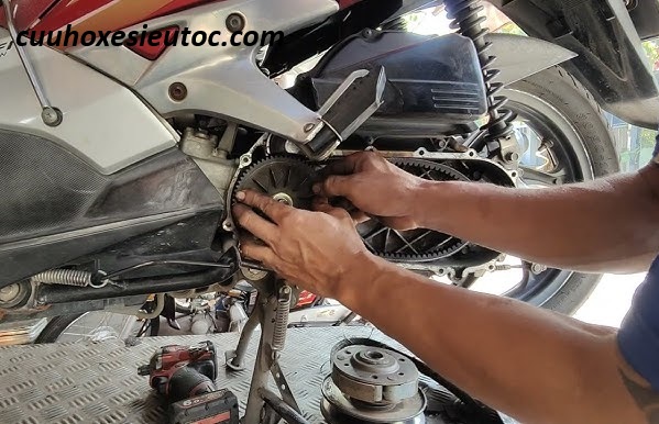 cứu hộ xe máy huyện ba vì 247