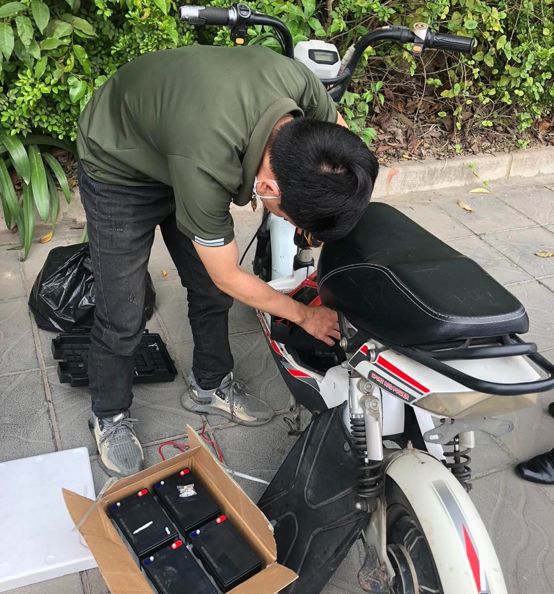 sửa xe đạp điện tại Hateco Đống Đa