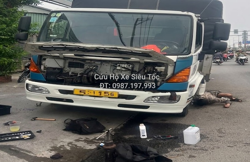 cứu hộ ô tô quận Hà Đông phục vụ 24/7