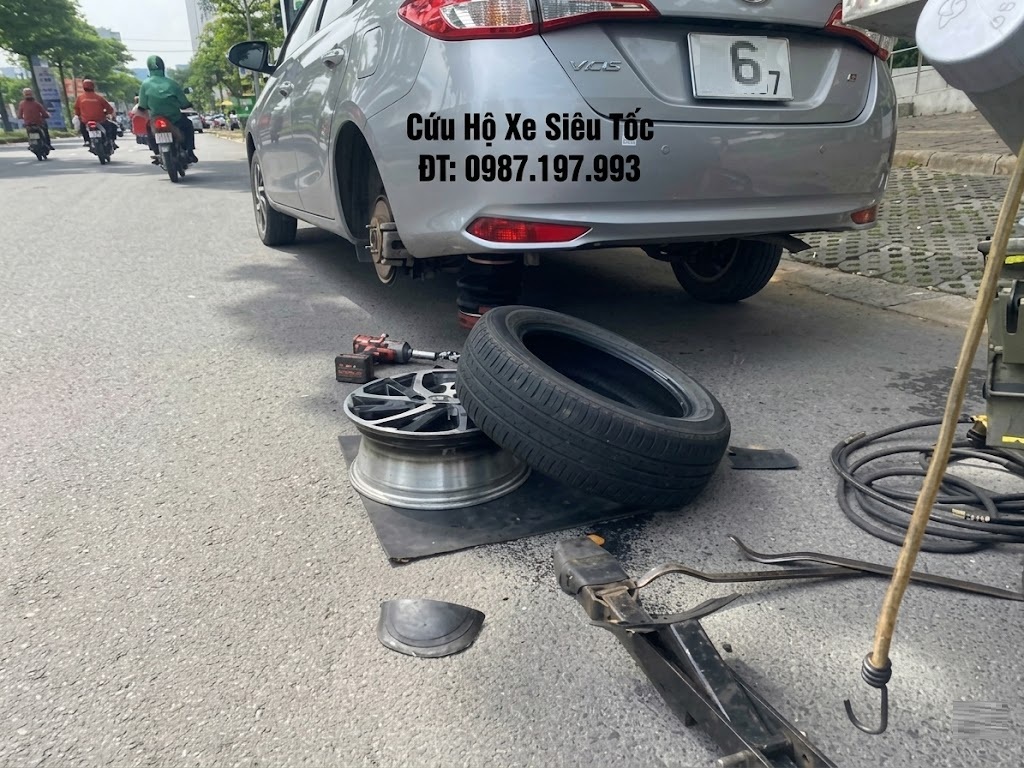 dịch vụ sửa ô tô lưu động quận Hoàng Mai uy tín