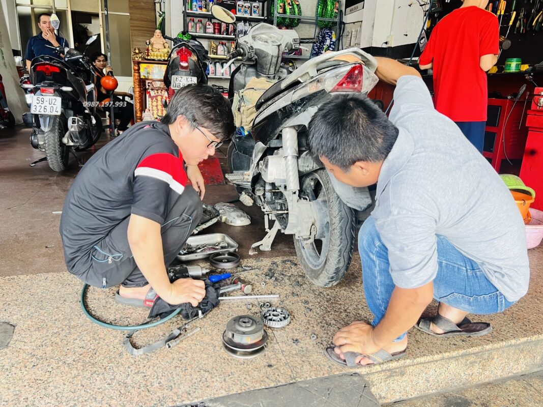 thợ sửa xe máy bắc tân uyên chuyên nghiệp
