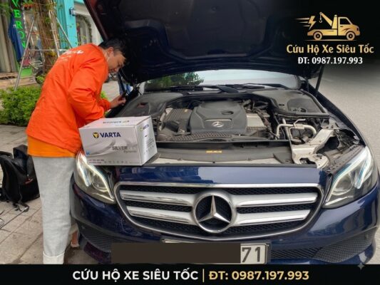 kích bình ô tô TPHCM lưu động tận nơi