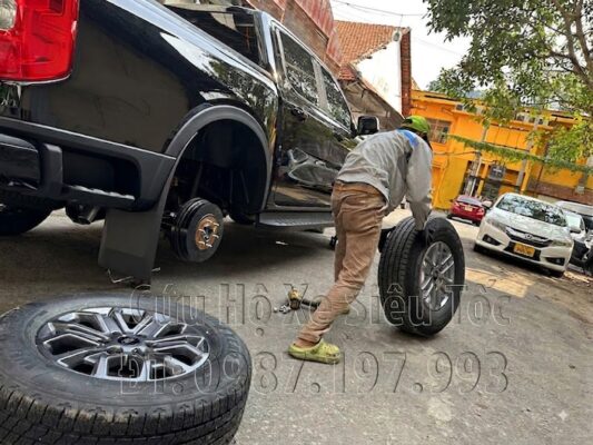 giá dịch vụ cứu hộ ô tô quận 7 minh bạch