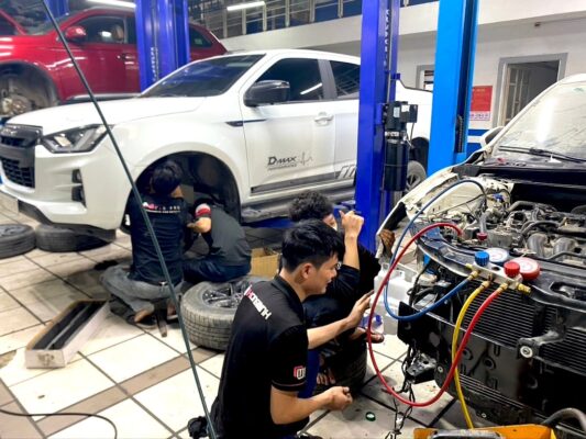 kinh nghiệm lựa chọn gara ô tô quận 12